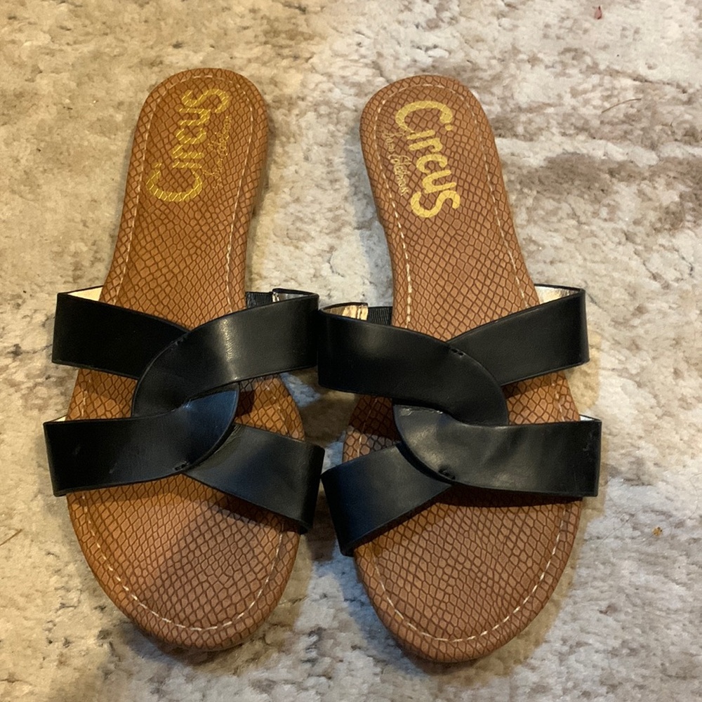 Circus by Steve Madden Sandals